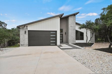 New construction Single-Family house 11 Pecos, Wimberley, TX 78676 - photo 1 1