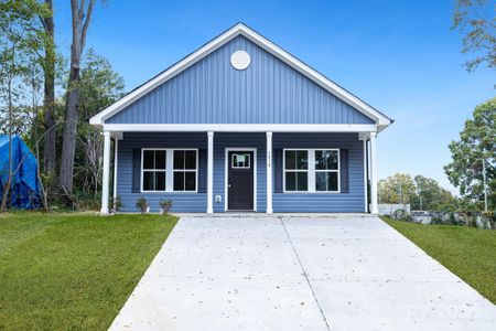 New construction Single-Family house 1010 W 10Th Avenue, Gastonia, NC 28052 - photo 0