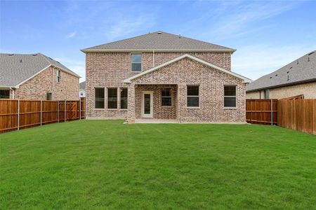 New construction Single-Family house 1711 Gracehill Way, Forney, TX 75126 Caldwell Homeplan- photo 26 26
