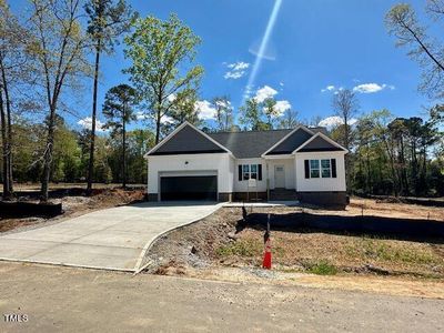 New construction Single-Family house 254 Dry Branch Drive, Kenly, NC 27542 - photo 1 1