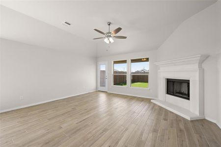 New construction Single-Family house 4429 Brentfield Drive, Fort Worth, TX 76036 Concept 1849- photo 15 15