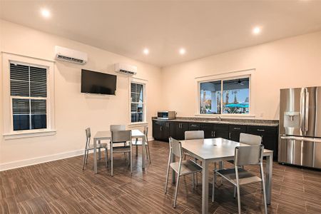 New construction Single-Family house 811 Ruddy Quail Place, Sun City Center, FL 33573 - photo 18 18