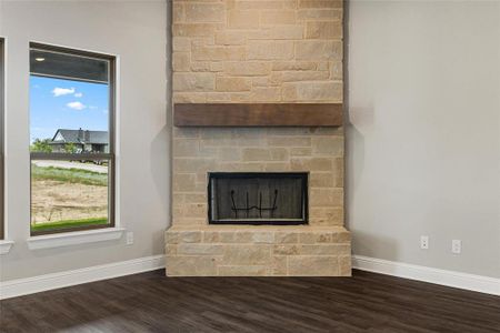 New construction Single-Family house 200 Ash Court, Weatherford, TX 76085 The Hudson- photo 17 17