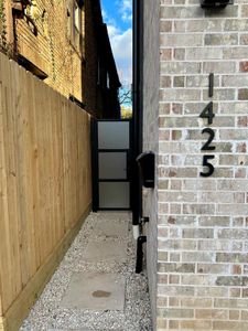 New construction Single-Family house 1425 Crocker Street, Houston, TX 77019 - photo 3 3