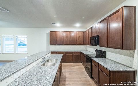 New construction Single-Family house 3705 Annalise Avenue, Seguin, TX 78155 SABINE- photo 4 4