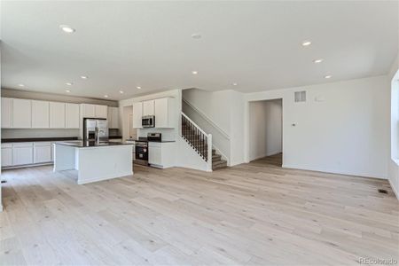 New construction Single-Family house 3944 N Picadilly Court, Aurora, CO 80019 Pinnacle- photo 3 3