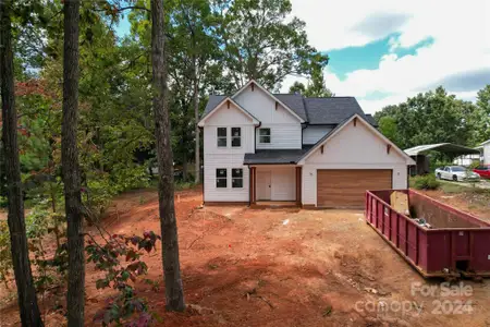 New construction Single-Family house 3739 Innes Lane, Maiden, NC 28650 - photo 0