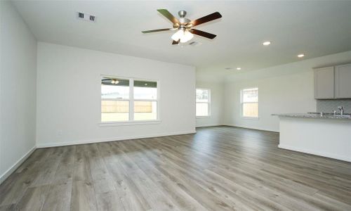 New construction Single-Family house 11733 Airspeed Drive, Conroe, TX 77303 Blanton- photo 6 6