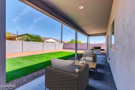 New construction Single-Family house 35097 N Palm Drive, San Tan Valley, AZ 85140 - photo 33 33