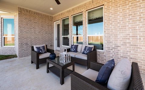 New construction Single-Family house Chenango Lake Drive, Angleton, TX 77515 - photo 55