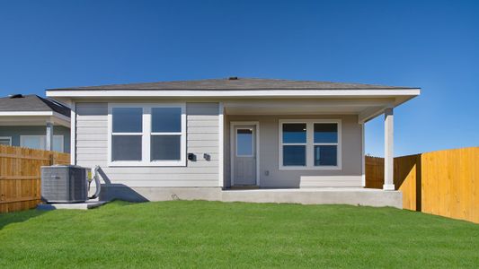 New construction Single-Family house 366 Arnold Loop, Uhland, TX 78640 - photo 32 32