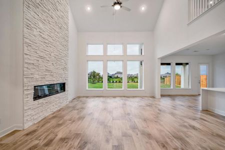 New construction Single-Family house 750 Grand Central Parkway, Conroe, TX 77304 - photo 9 9