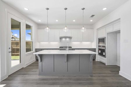 New construction Single-Family house 565 Road, Mont Belvieu, TX 77523 - photo 3 3