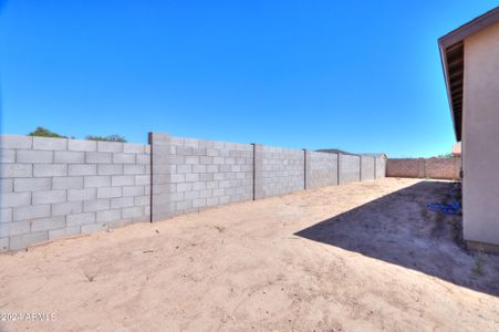 New construction Single-Family house 8517 W Torreon Drive, Arizona City, AZ 85123 - photo 25 25