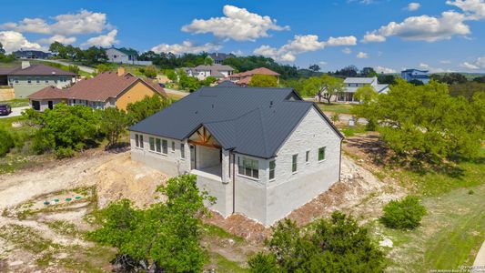 New construction Single-Family house 1030 Bluewater Pl, Spring Branch, TX 78070 - photo 45 45