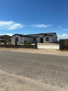 New construction Single-Family house 2156 W Ivar Road, Queen Creek, AZ 85144 - photo 3 3