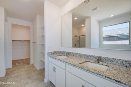 New construction Single-Family house 4640 W Hannah Street, San Tan Valley, AZ 85144 Onyx- photo 16 16