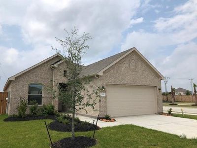 New construction Single-Family house 3306 Falling Brook Drive, Baytown, TX 77521 - photo 0