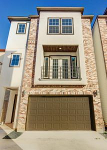 New construction Single-Family house 5934 Petty, Unit C, Houston, TX 77007 - photo 0