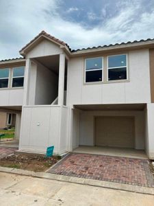 New construction Townhouse house 21 West Oaks Dr, Houston, TX 77058 - photo 0