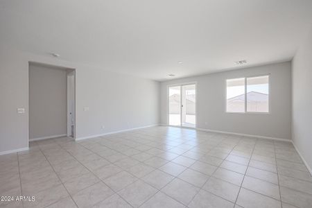 New construction Single-Family house 24549 W Hilton Avenue, Buckeye, AZ 85326 Plan 7- photo 8 8