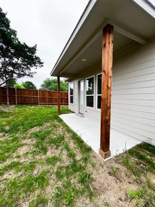 New construction Single-Family house 611 E Wood Dell Drive, Glenn Heights, TX 75154 - photo 27 27