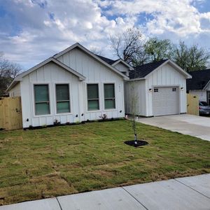 New construction Single-Family house 1830 Fordham Road, Dallas, TX 75216 - photo 2 2