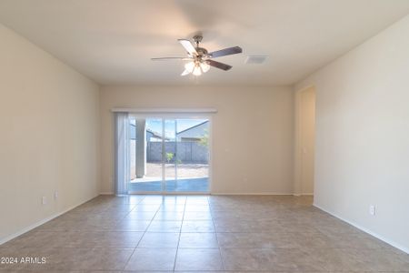 New construction Single-Family house 7843 W Riverside Avenue, Phoenix, AZ 85043 - photo 4 4