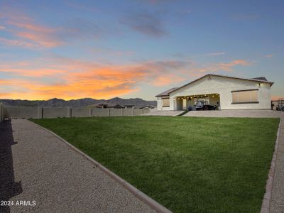 New construction Single-Family house 8311 N 192Nd Avenue, Waddell, AZ 85355 - photo 1 1