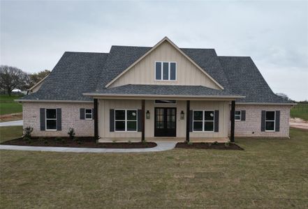 New construction Single-Family house 1036 Bluebonnet Ridge, Weatherford, TX 76087 - photo 0 0