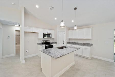 New construction Single-Family house 871 W Madison Place, Citrus Springs, FL 34434 - photo 10 10