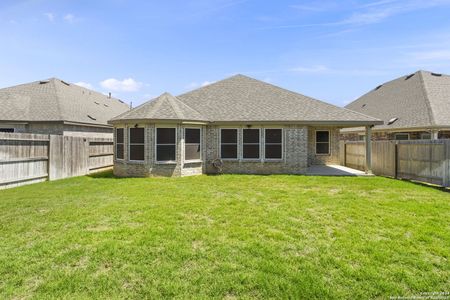 New construction Single-Family house 545 Rosemellow St, New Braunfels, TX 78132 - photo 31 31