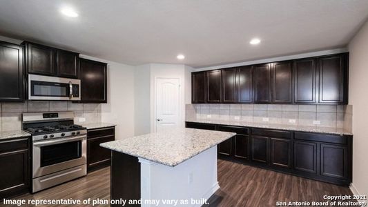 New construction Single-Family house 4810 Paluxy Trail, San Antonio, TX 78253 - photo 8 8
