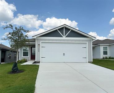 New construction Single-Family house 208 Morrison Dr, Jarrell, TX 76537 - photo 0