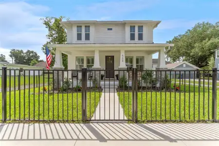 New construction Single-Family house 4208 N Central Avenue, Tampa, FL 33603 - photo 0