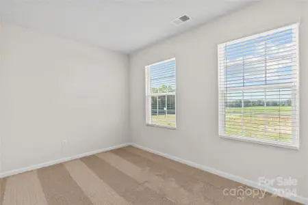 New construction Single-Family house 7128 Galway City Street, Charlotte, NC 28214 - photo 5 5