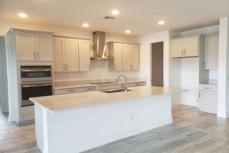 New construction Single-Family house 872 Lake Hayes Road, Oviedo, FL 32765 - photo 8 8
