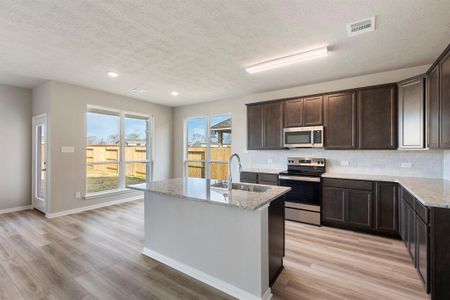 New construction Single-Family house 370 Shoreview Drive, Conroe, TX 77303 S-1651- photo 27 27