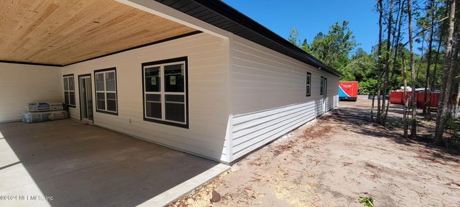 New construction Single-Family house 127 N Prairie Lakes Drive, Saint Augustine, FL 32084 - photo 6 6