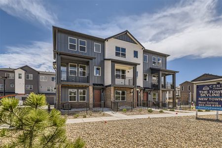 New construction Townhouse house 6983 Ipswich Ct, Castle Pines, CO 80108 - photo 1 1