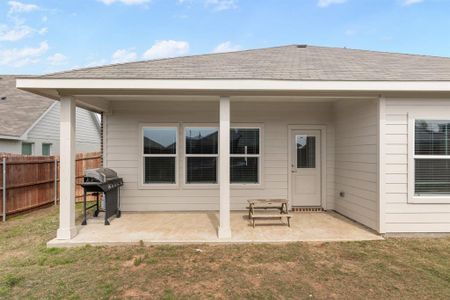 New construction Single-Family house 1521 Forest Park Drive, Alvarado, TX 76009 - photo 29 29