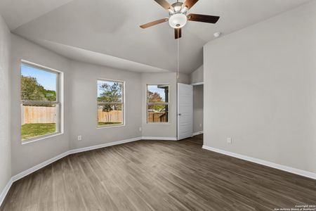 New construction Single-Family house 5539 Onyx Valley, San Antonio, TX 78242 Pineda - B- photo 18 18