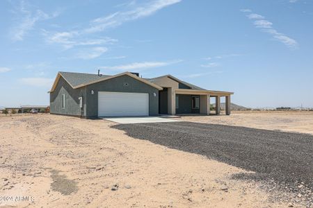 New construction Single-Family house 33213 W Siesta Way, Tonopah, AZ 85354 - photo 0