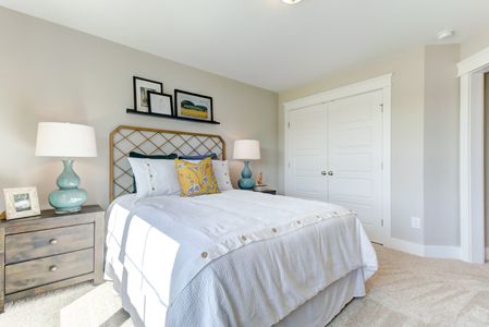 Highland Park Townhomes by Eastwood Homes in Durham - photo 29 29