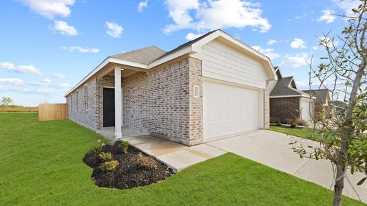 New construction Single-Family house 3906 Kings Drive, Ennis, TX 75119 The Newcastle- photo 0 0