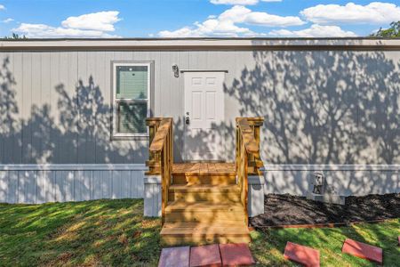 New construction Manufactured Home house 2610 Pinoak Street, Granbury, TX 76048 - photo 0