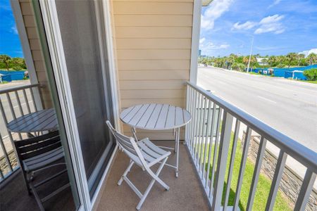 New construction Townhouse house 107 Oceans Circle, Daytona Beach Shores, FL 32118 - photo 16 16