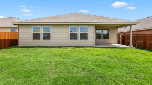 New construction Single-Family house 409 Crestridge Drive North, Cleburne, TX 76033 HUNTSVILLE- photo 42 42