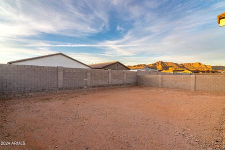 New construction Single-Family house 12200 E Chevelon Trail, Gold Canyon, AZ 85118 - photo 29 29