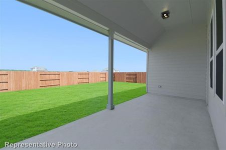 New construction Single-Family house 112 Rocky View Ln, Georgetown, TX 78628 Plan 1933- photo 23 23